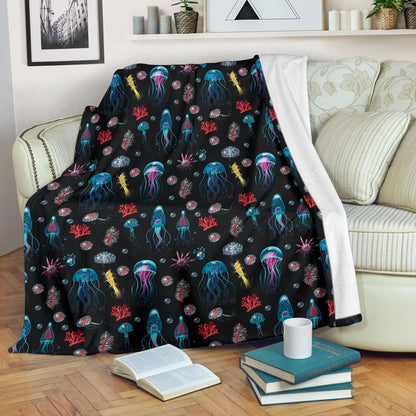 Jellyfish Underwater Print Fleece Blanket
