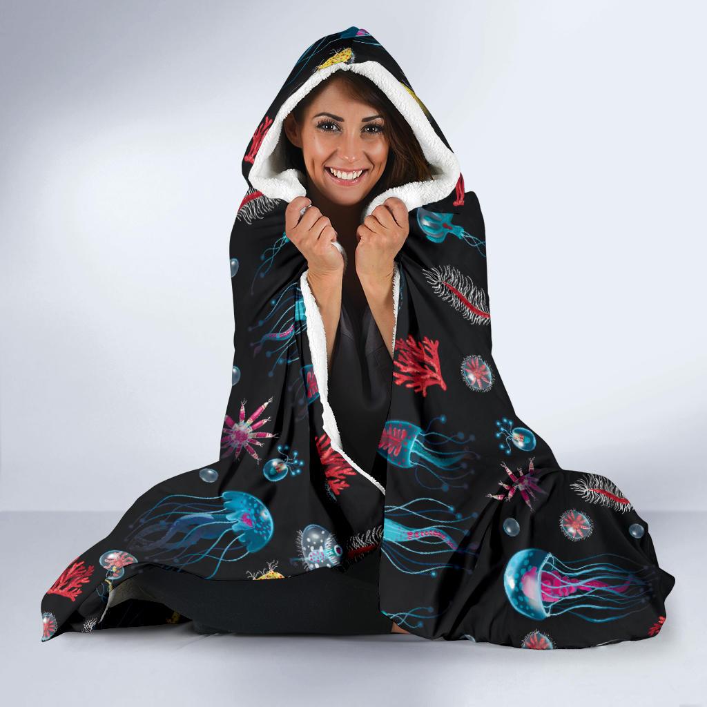 Jellyfish Underwater Print Hooded Blanket-JTAMIGO.COM