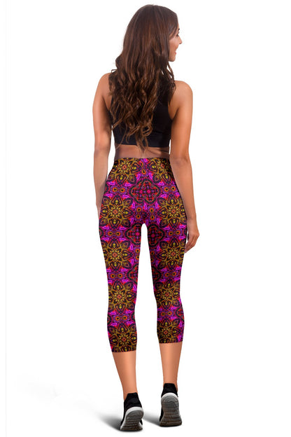 kaleidoscope Abstract Print Design Women Capris