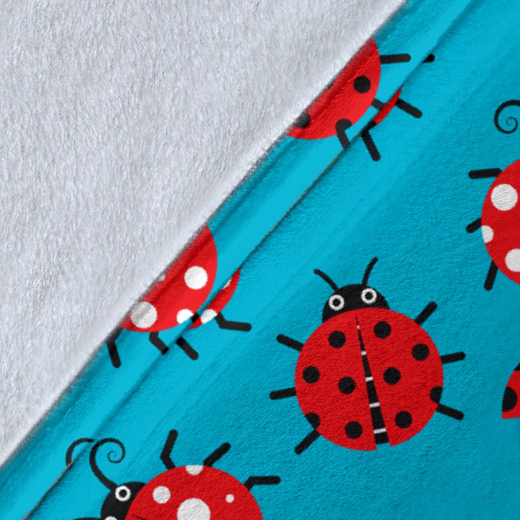 Ladybug Action Print Pattern Fleece Blanket