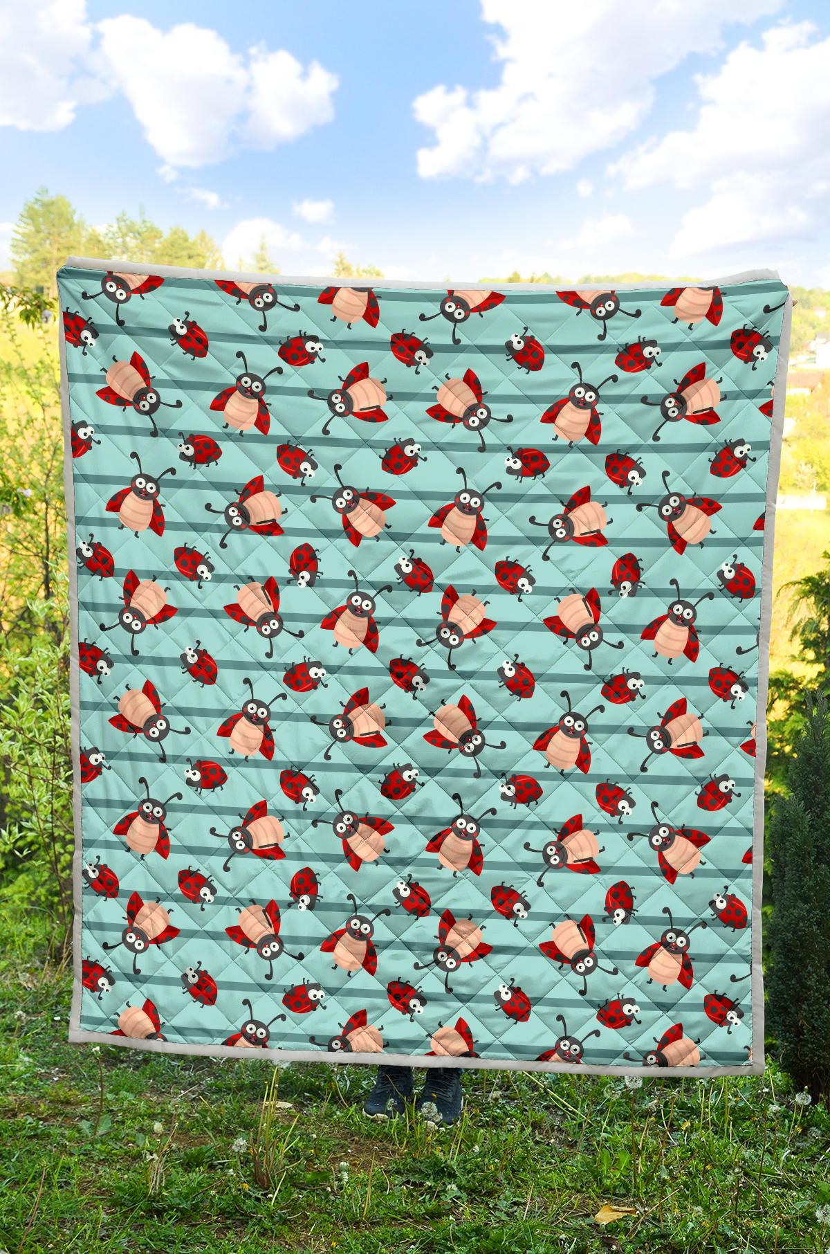 Ladybug Happy Print Pattern Premium Quilt-JTAMIGO.COM