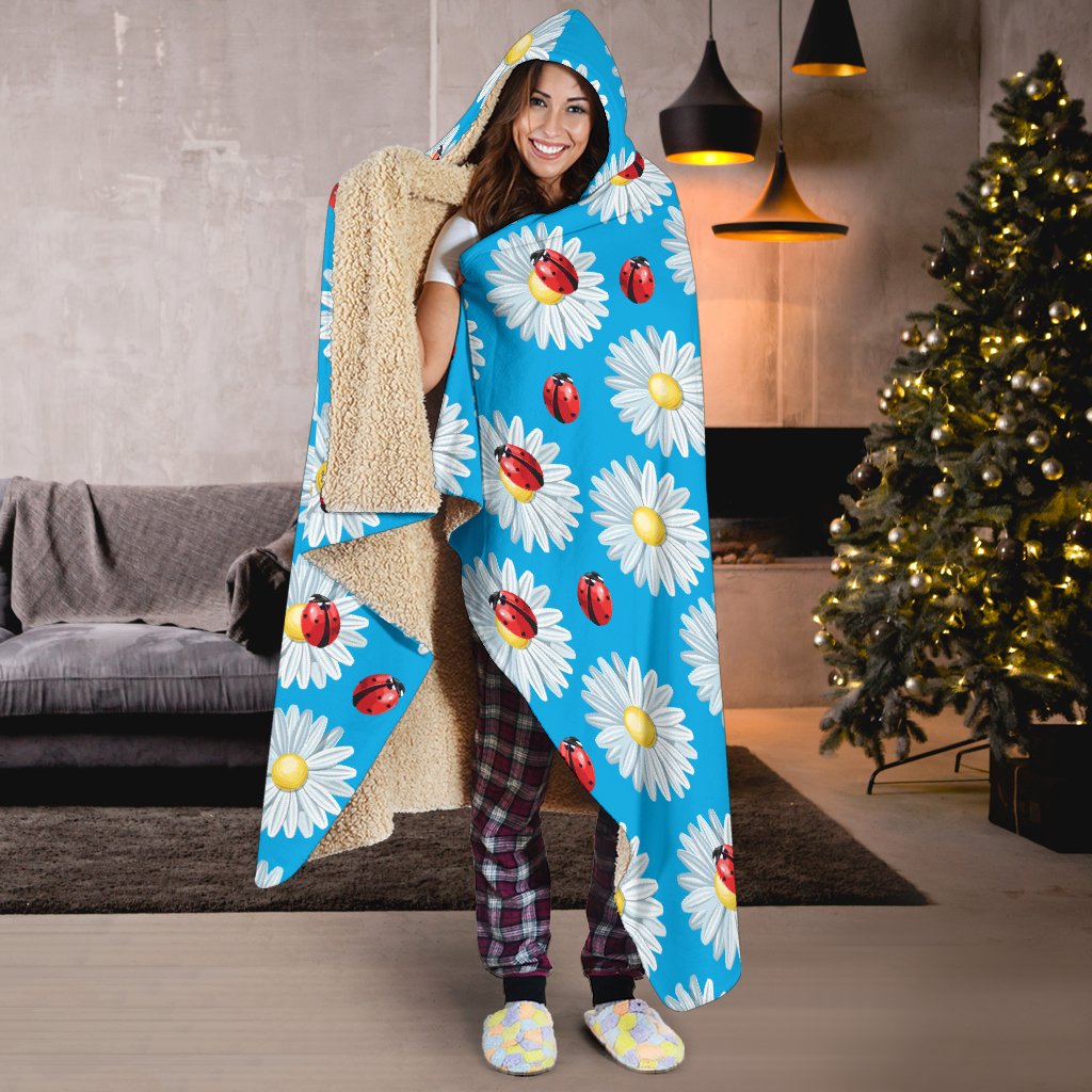 Ladybug with Daisy Themed Print Pattern Hooded Blanket-JTAMIGO.COM