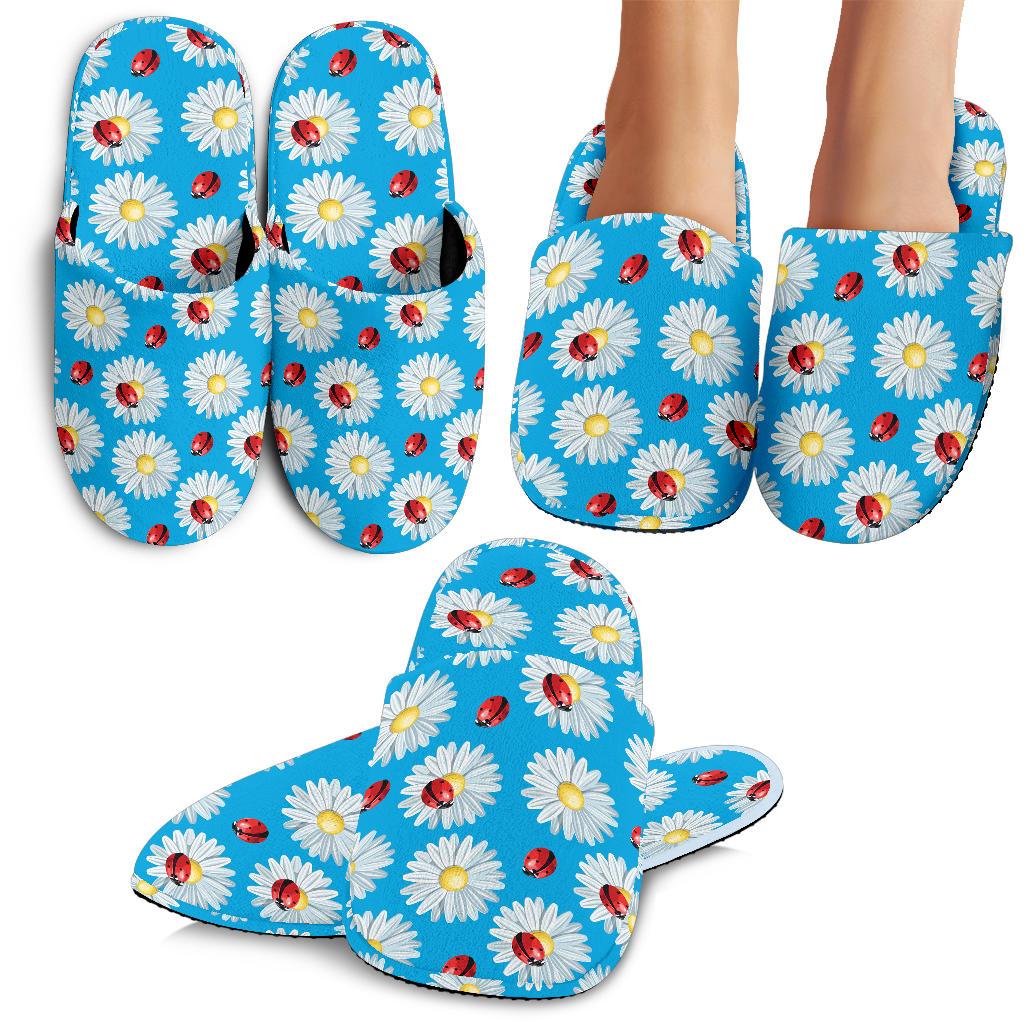 Ladybug with Daisy Themed Print Pattern House Slippers