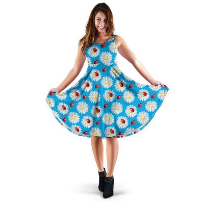 Ladybug with Daisy Themed Print Pattern Sleeveless Dress