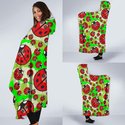 Ladybug with Leaf Print Pattern Hooded Blanket-JTAMIGO.COM