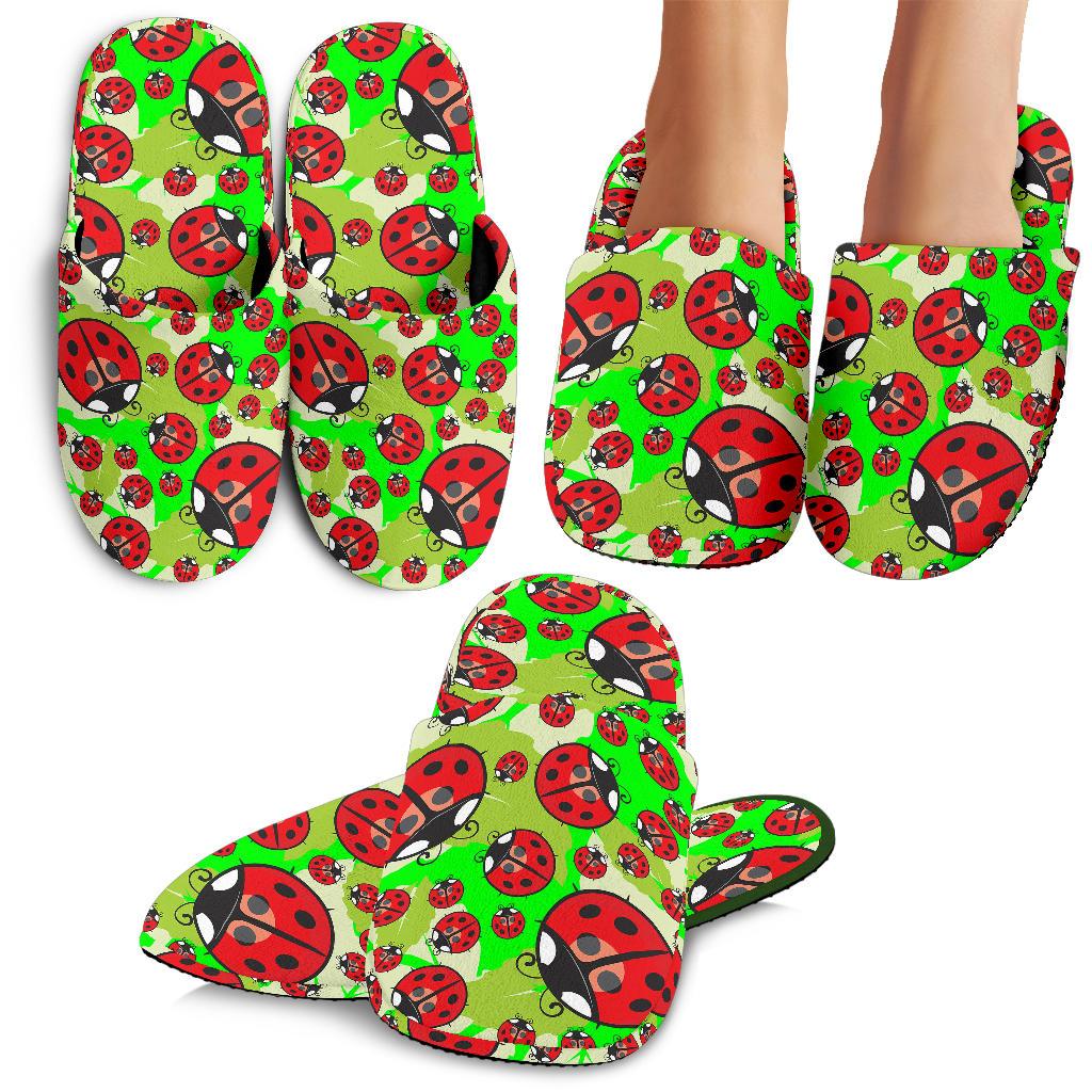 Ladybug with Leaf Print Pattern House Slippers