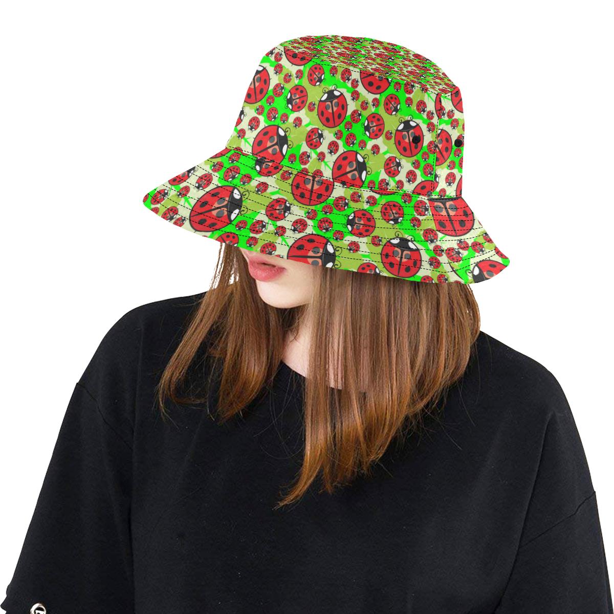 Ladybug with Leaf Print Pattern Unisex Bucket Hat