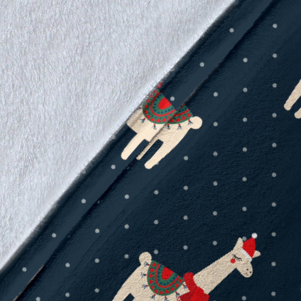 Llama With Polka Dot Themed Print Fleece Blanket