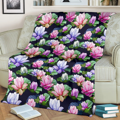 Lotus Flower Print Design Fleece Blanket