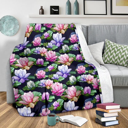Lotus Flower Print Design Fleece Blanket