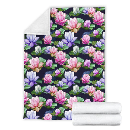 Lotus Flower Print Design Fleece Blanket
