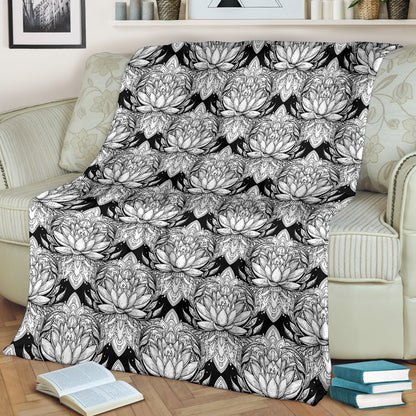 Lotus Mandala Print Pattern Fleece Blanket