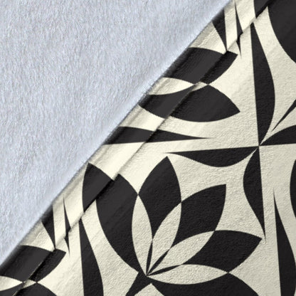 Lotus Pattern Print Fleece Blanket