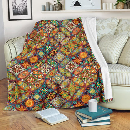 Mandala Flower Themed Design Print Fleece Blanket