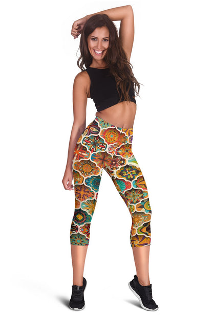 Mandala Mosaic Themed Design Print Women Capris