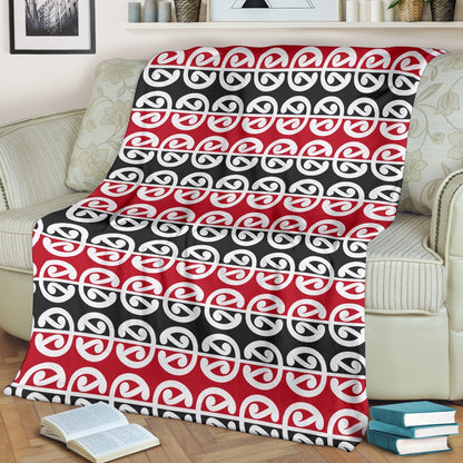 Maori Classic Themed Design Print Fleece Blanket