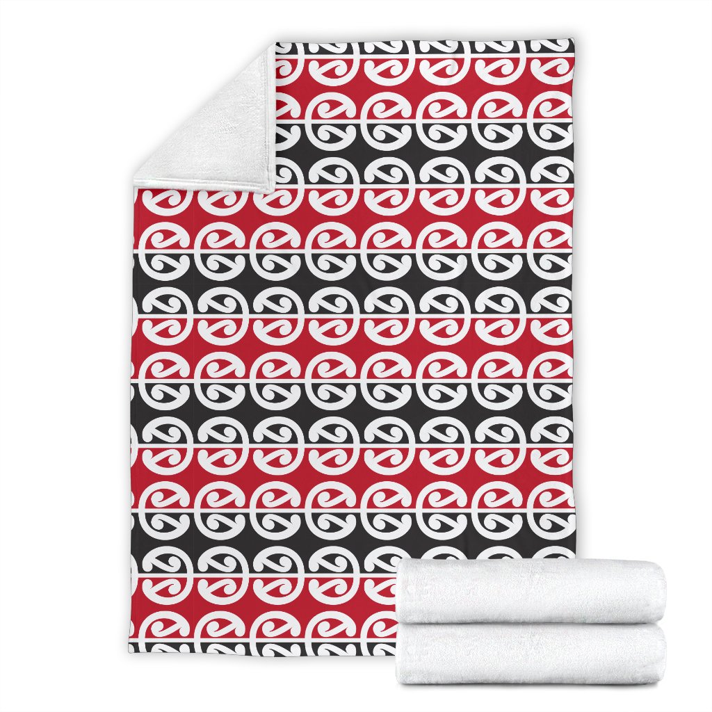 Maori Classic Themed Design Print Fleece Blanket