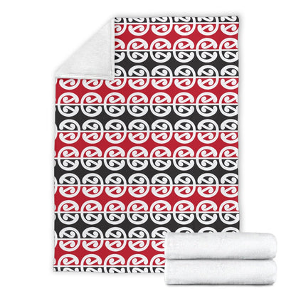 Maori Classic Themed Design Print Fleece Blanket