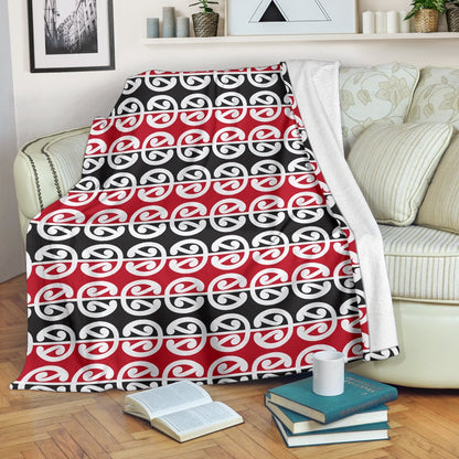 Maori Classic Themed Design Print Fleece Blanket