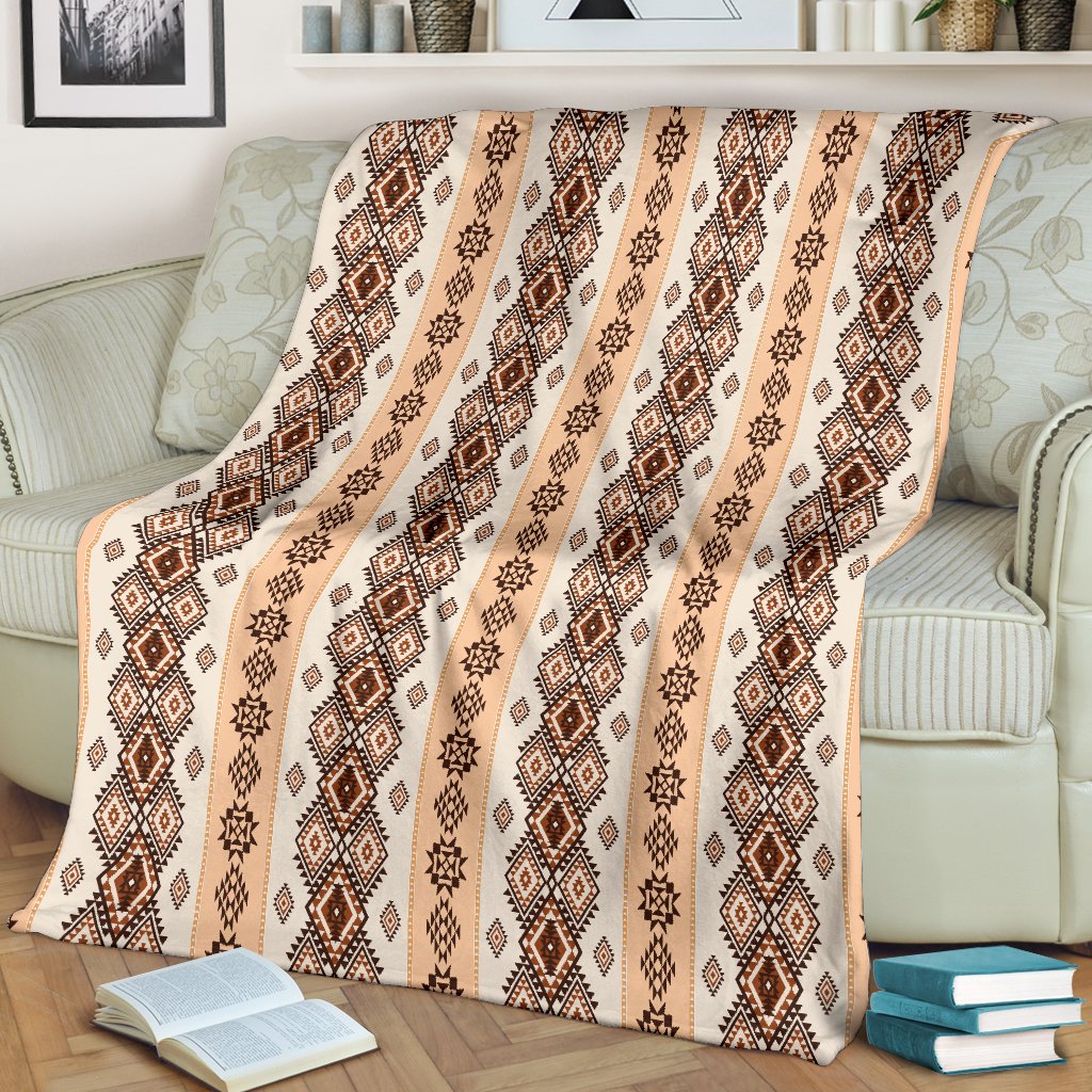 Native Classic Pattern Print Fleece Blanket