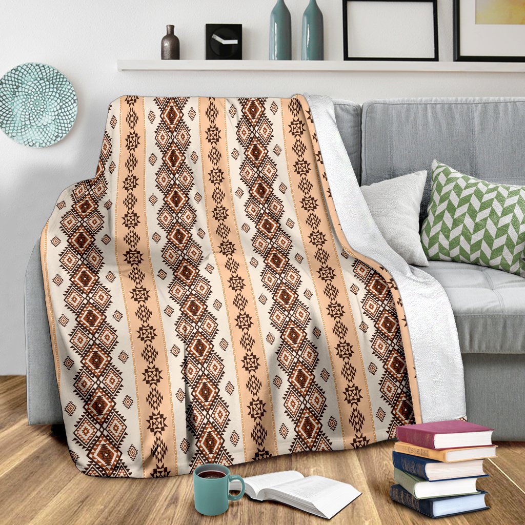 Native Classic Pattern Print Fleece Blanket