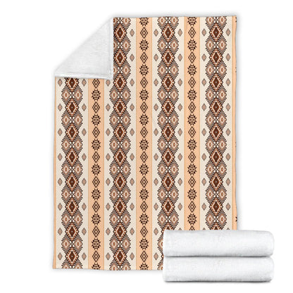 Native Classic Pattern Print Fleece Blanket