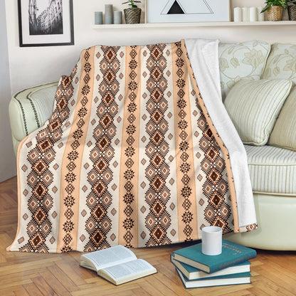Native Classic Pattern Print Fleece Blanket