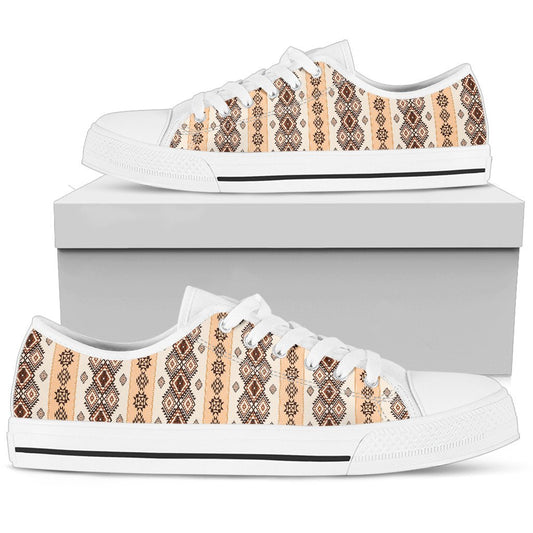 Native Classic Pattern Print Women Low Top Shoes-JTAMIGO.COM