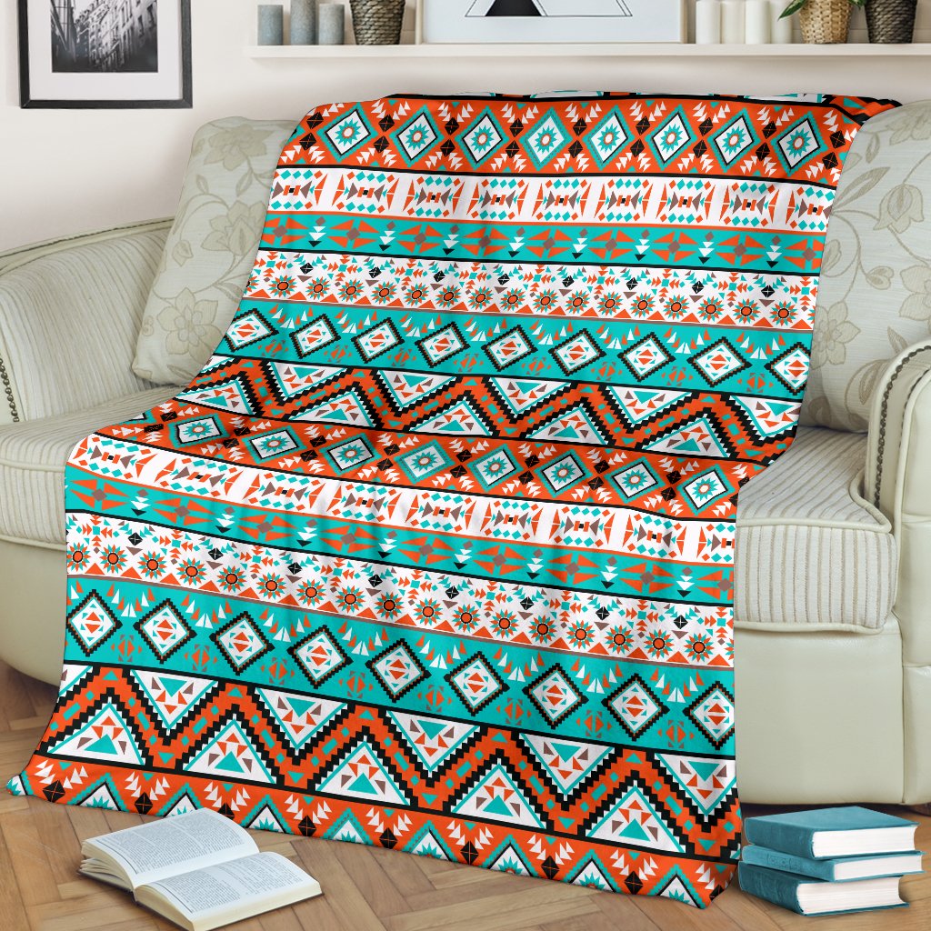 Navajo Style Print Pattern Fleece Blanket