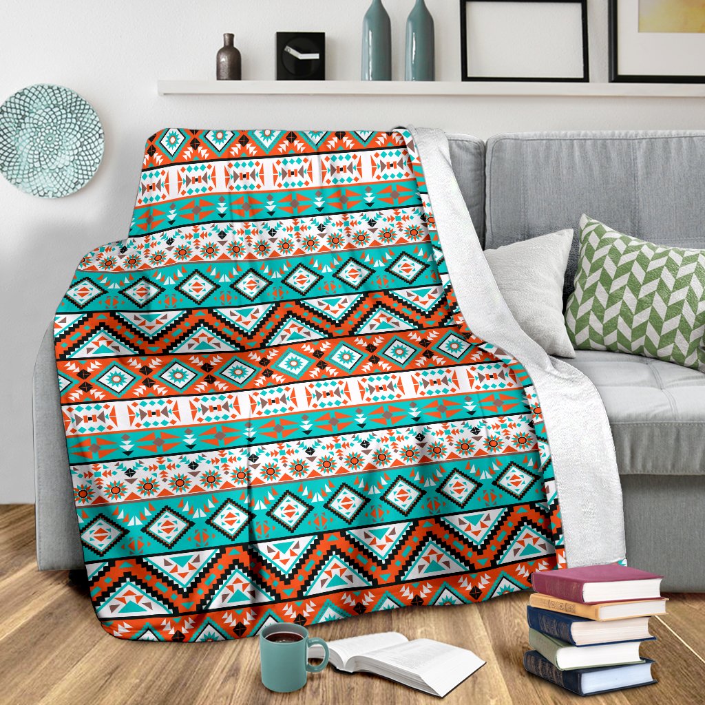 Navajo Style Print Pattern Fleece Blanket