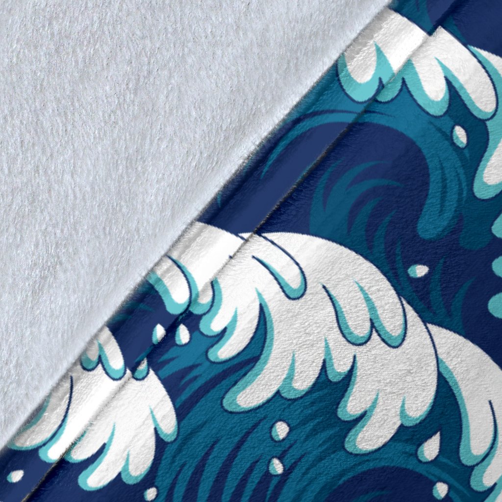 Ocean Wave Pattern Print Fleece Blanket