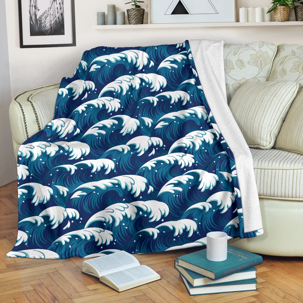 Ocean Wave Pattern Print Fleece Blanket