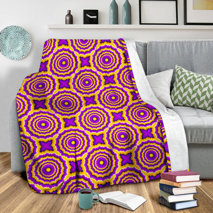 Optical illusion Expansion Fleece Blanket