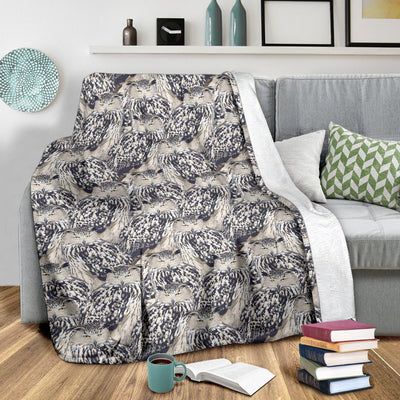 Owl Realistic Themed Design Print Fleece Blanket