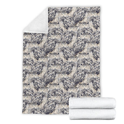 Owl Realistic Themed Design Print Fleece Blanket