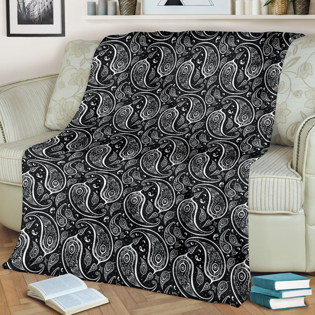 Paisley Black Design Print Fleece Blanket