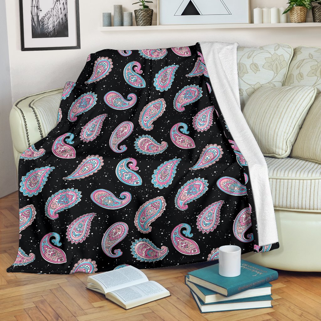 Paisley Pink Design Mandala Print Fleece Blanket