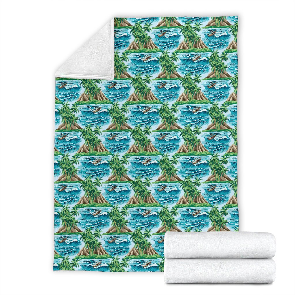 Palm Tree Hawaiian Themed Design Print Fleece Blanket