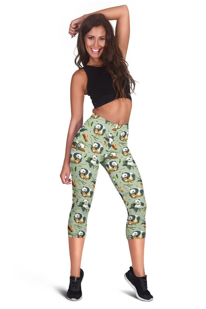 Panda Bear Design Bamboo Print Women Capris