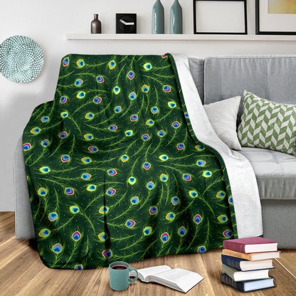 Peacock Feather Green Design Print Fleece Blanket