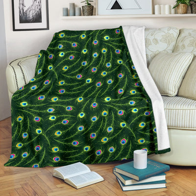 Peacock Feather Green Design Print Fleece Blanket