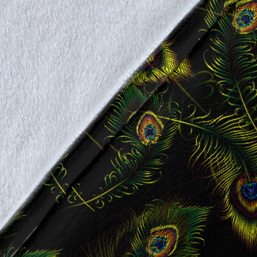 Peacock Feather Pattern Design Print Fleece Blanket
