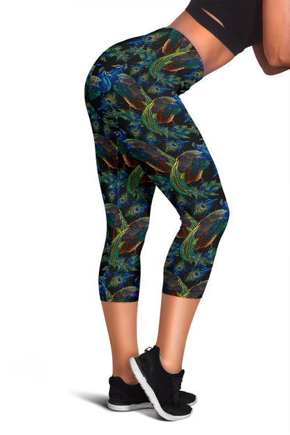 Peacock Themed Design Print Women Capris