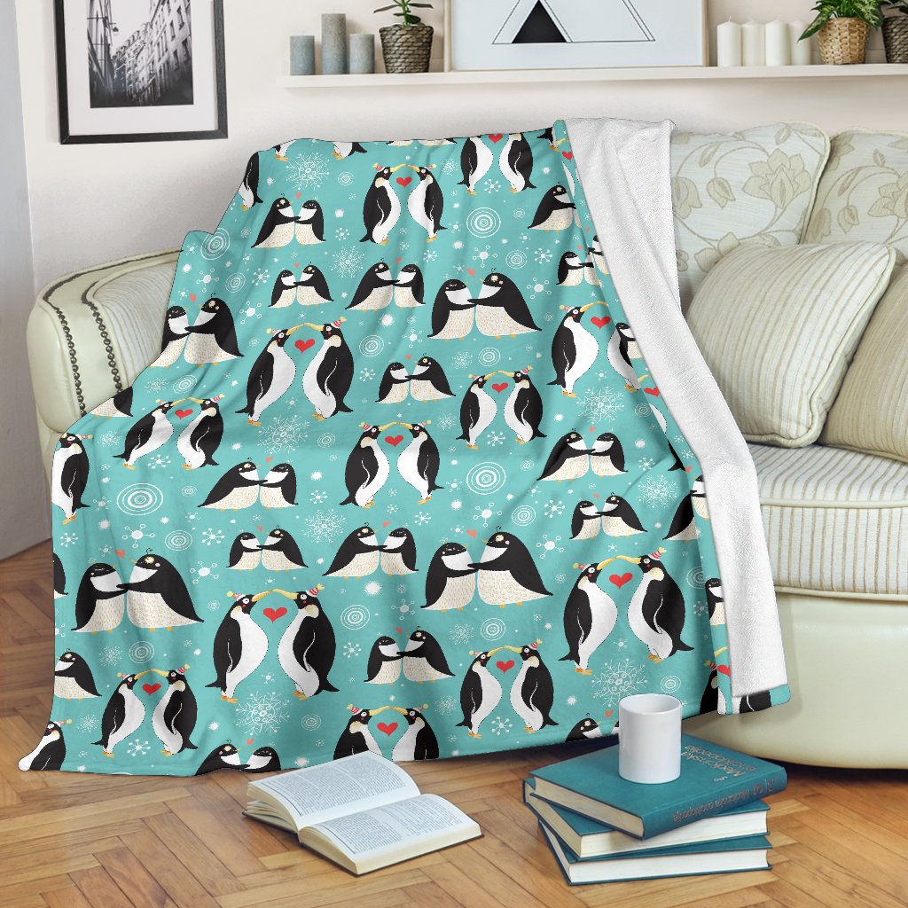Penguin Love Print Fleece Blanket
