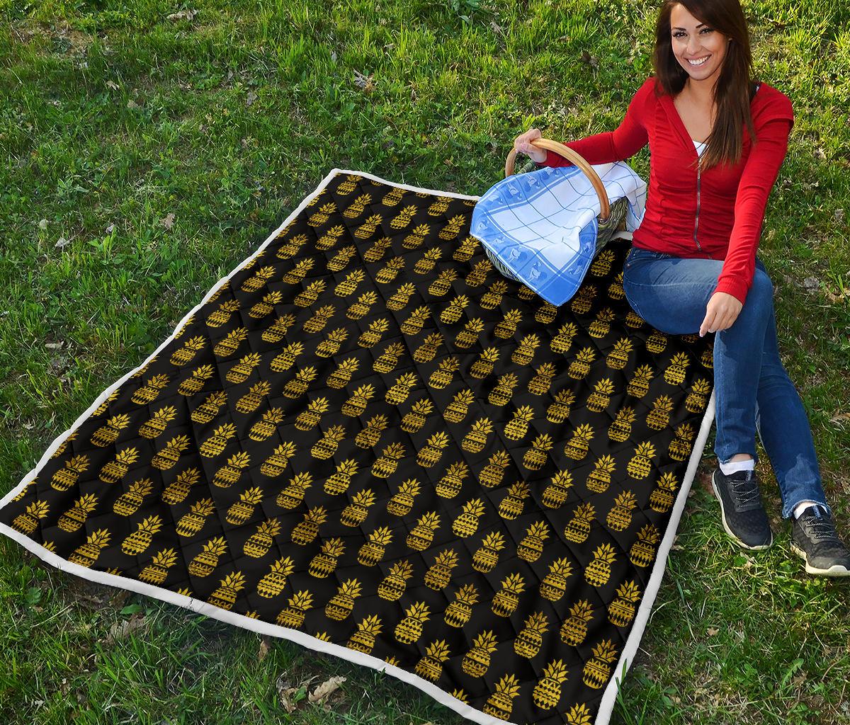 Pineapple Gold Tribal Style Print Premium Quilt-JTAMIGO.COM