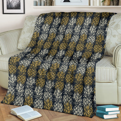 Pineapple Print Design Pattern Fleece Blanket