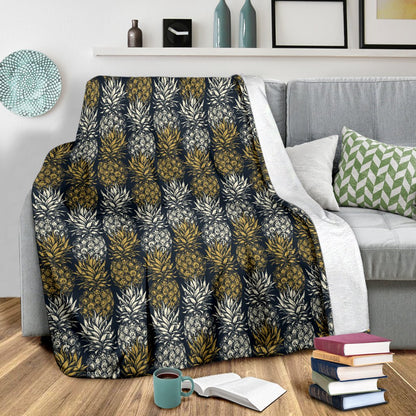 Pineapple Print Design Pattern Fleece Blanket