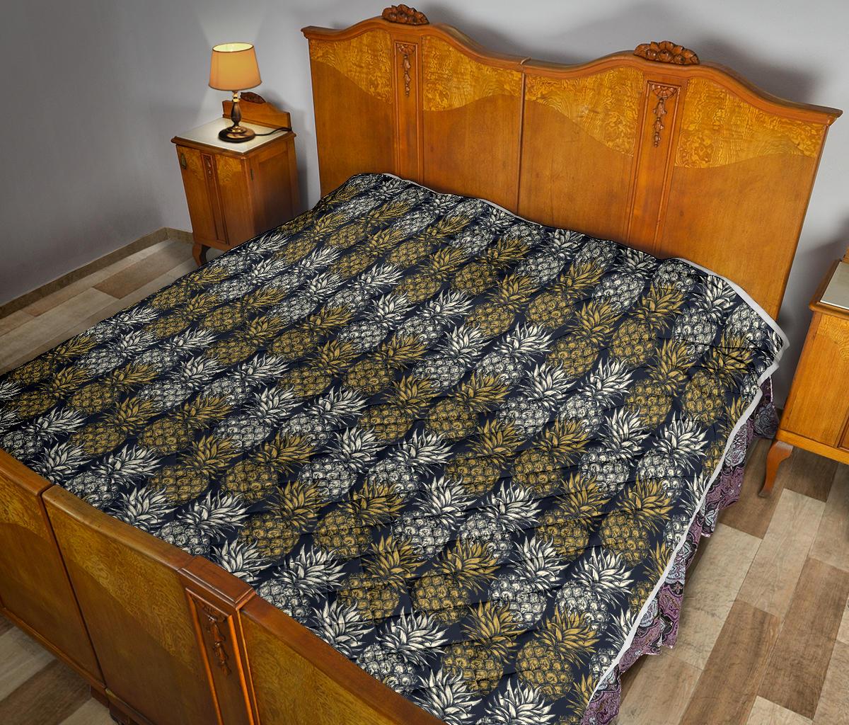 Pineapple Print Design Pattern Premium Quilt-JTAMIGO.COM