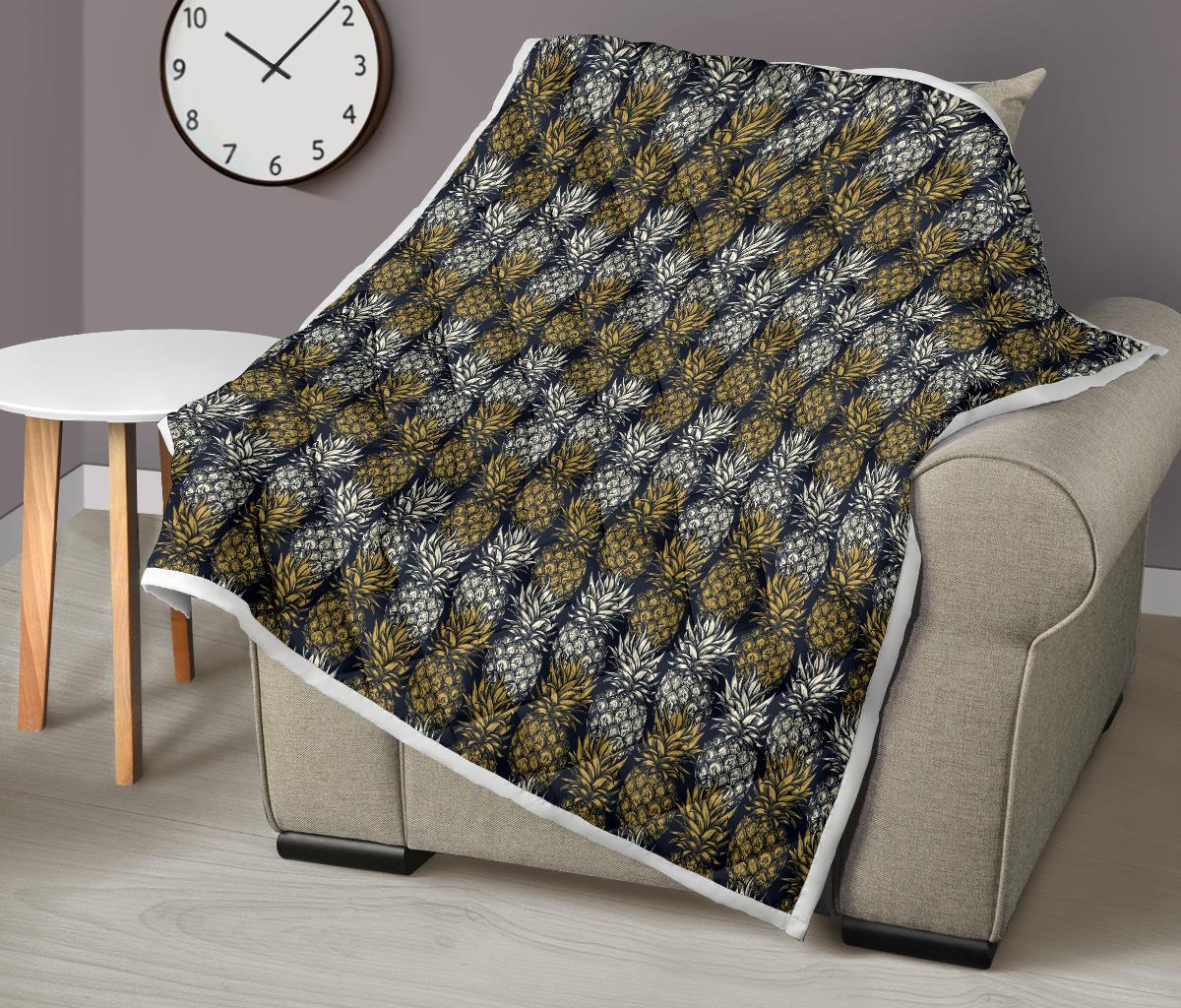Pineapple Print Design Pattern Premium Quilt-JTAMIGO.COM