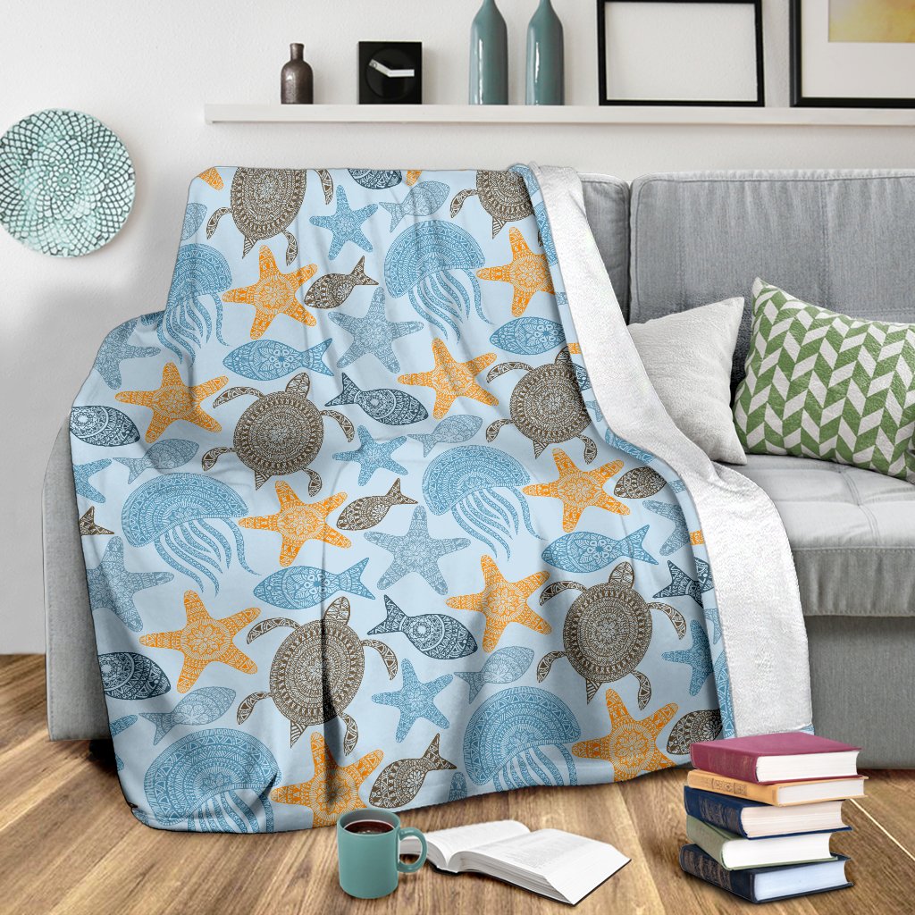 Polynesian Jellyfish Turtle Print Fleece Blanket